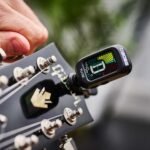 BOSS TU 02 CLIP ON GUITAR TUNER 06