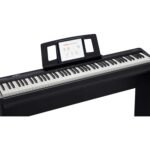 ROLAND FP 10 BLACK 08