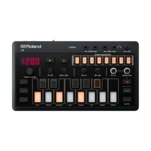 ROLAND J 6 CHORD SYNTHESIZER 01 ROLAND J 6 CHORD SYNTHESIZER 01