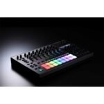 ROLAND MC 707 GROOVEBOX 05