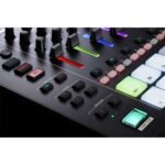 ROLAND MC 707 GROOVEBOX 09